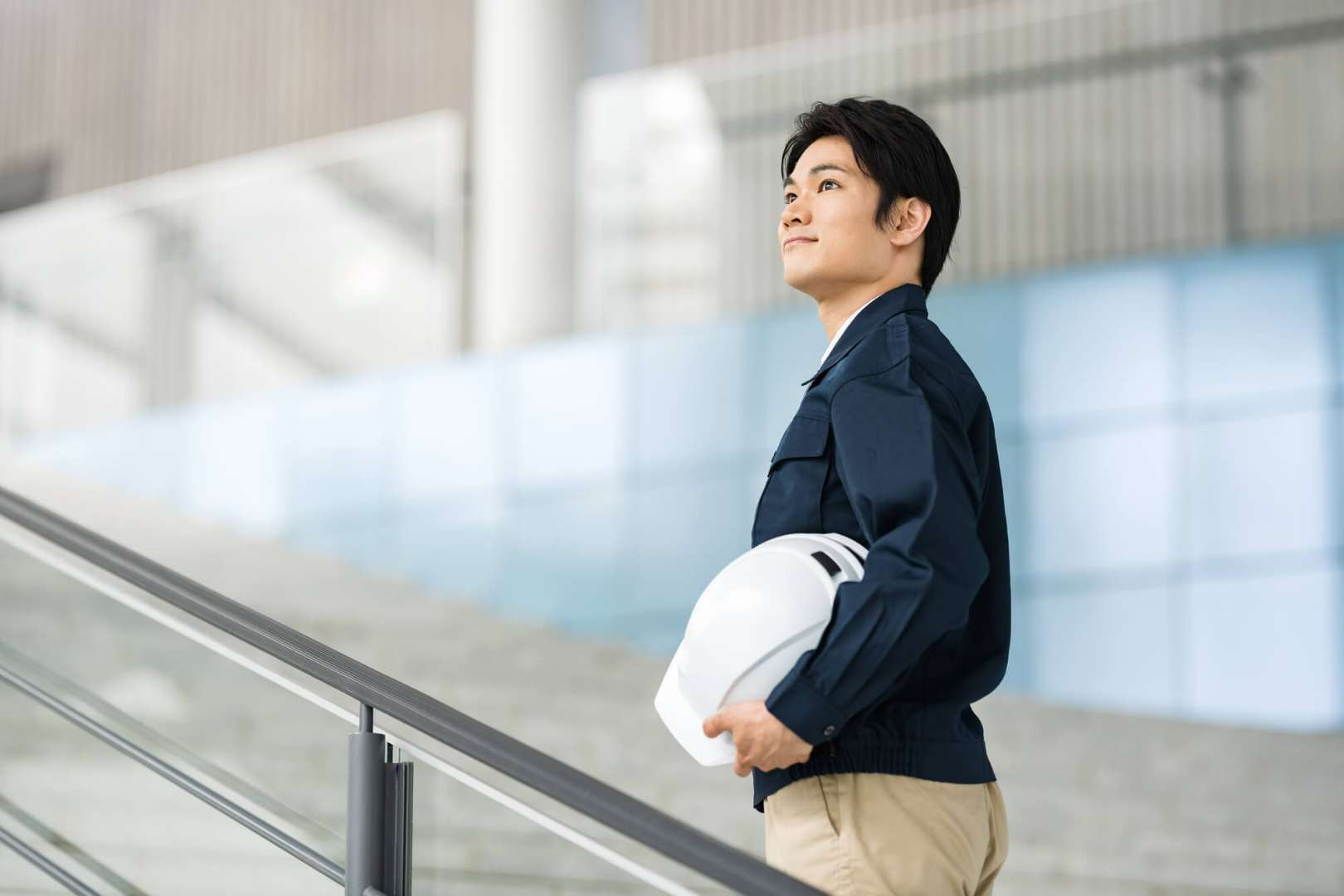 施工管理の一般的なキャリアプランとは？取得すべき資格や学歴による違い