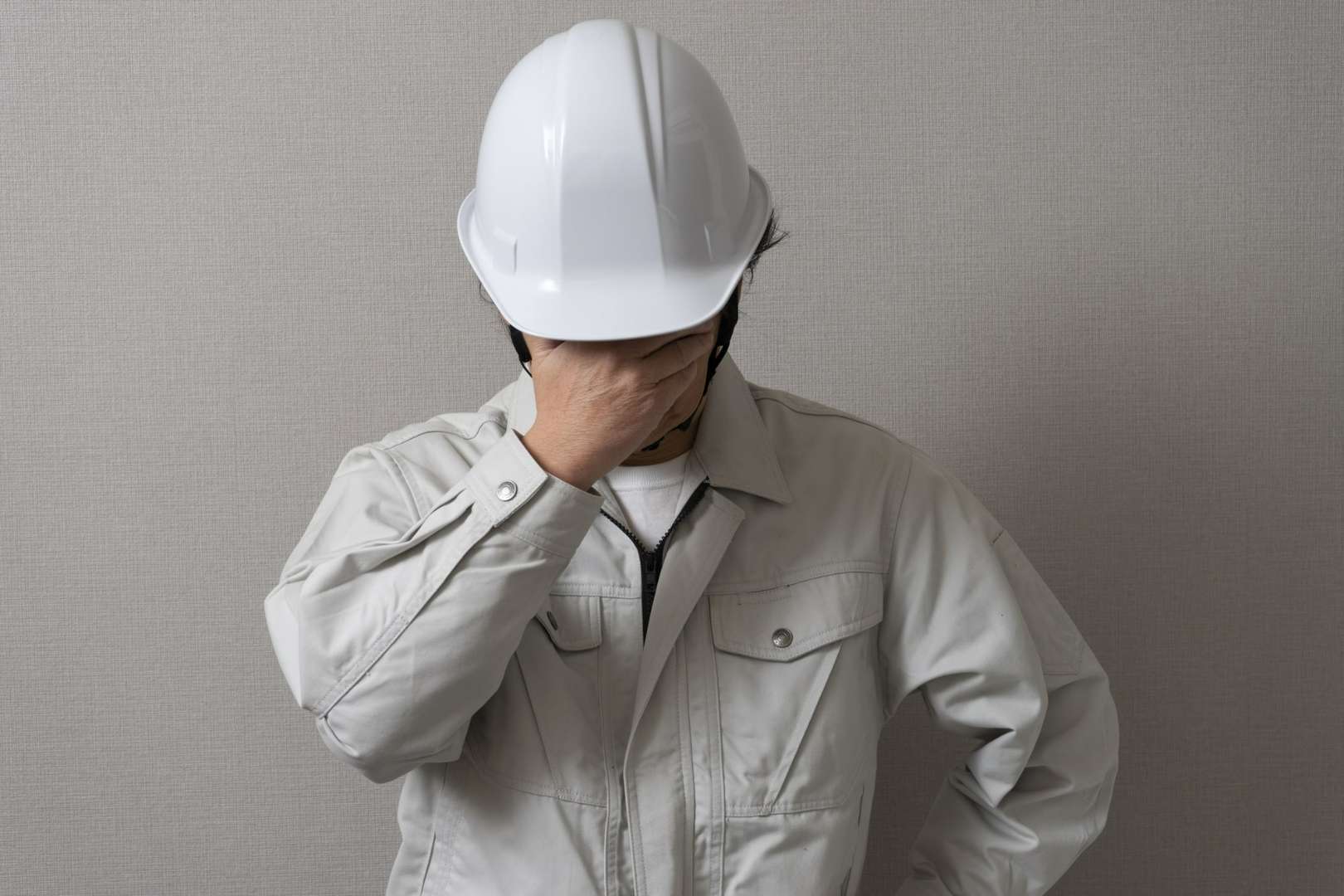 【一人親方のデメリットに悩んでいる方へ】職人から施工管理に転職