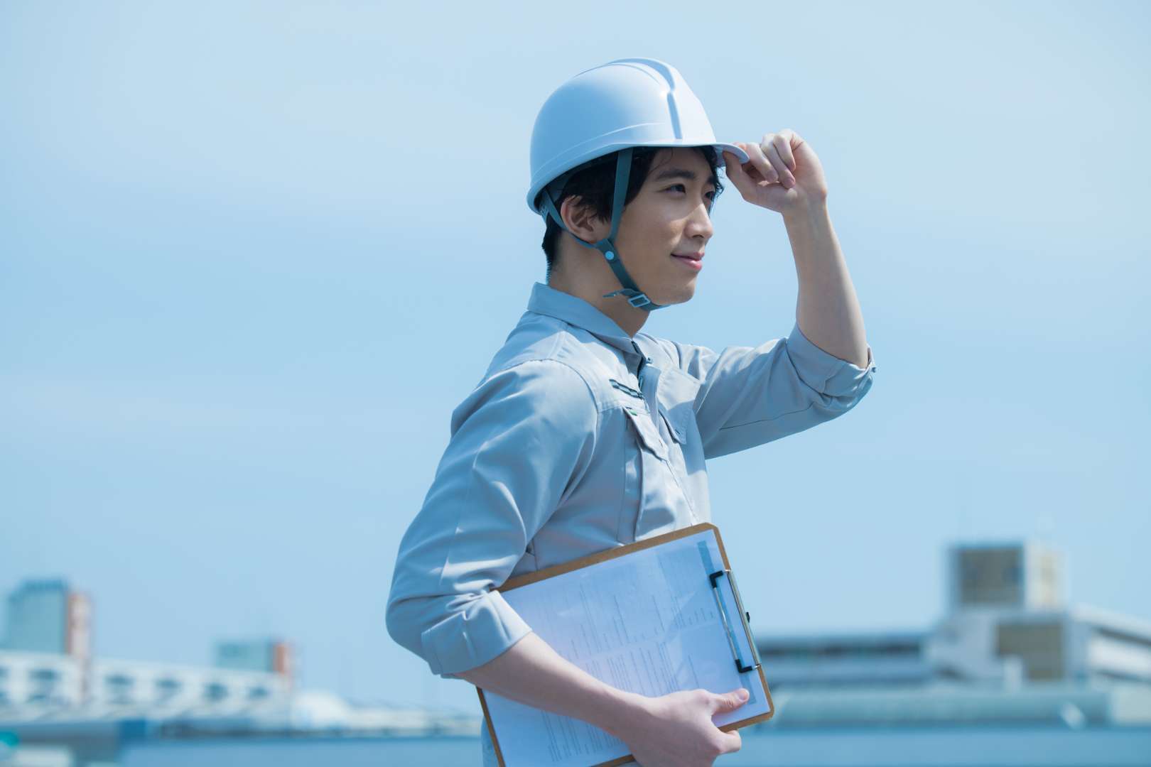 建設業界の未来は明るい？人手不足の原因と業界で働くメリットを解説！