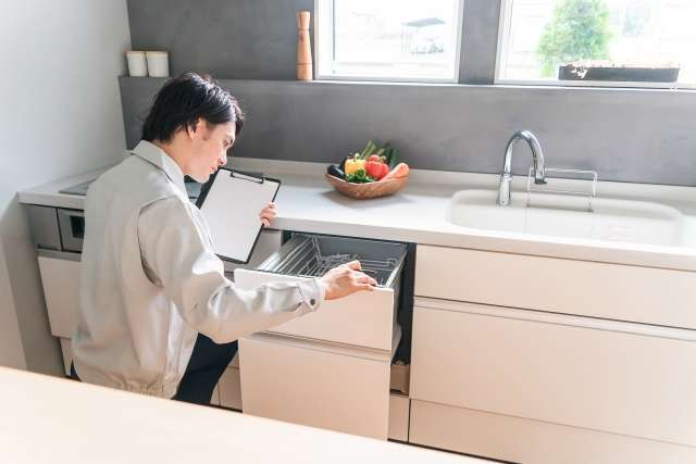 水漏れ修理はどこに頼むべき？後悔しない業者の選び方とは