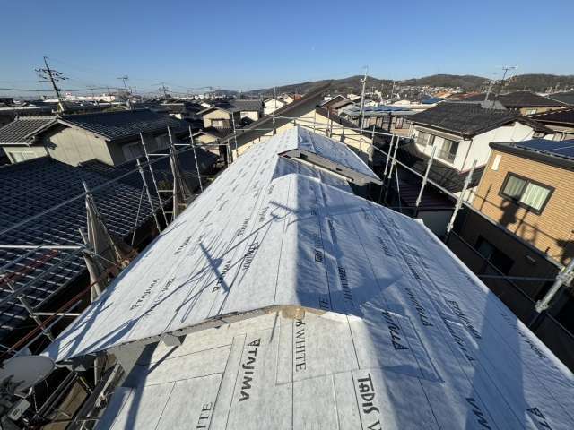 外装工事はどこまで必要？部分補修と全面リフォームの見極め方