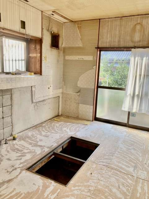 床の張替え費用は2つの要素で決まる！費用相場や張替えのタイミング
