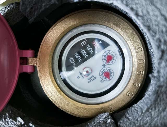 水道メーターで水漏れがわかる？方法や対処法は【建築施工管理技士監修】