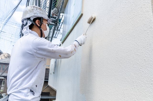 外壁の凍害とは？原因と対策を徹底解説【建築施工管理技士監修】