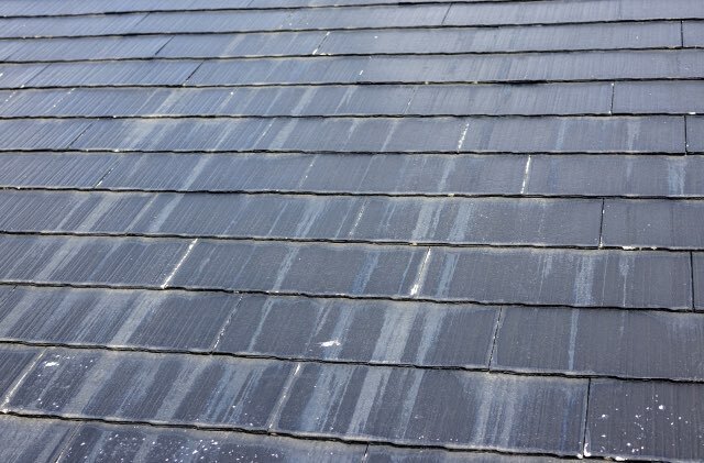 屋上の雨漏りを根本解決｜防水工事の必要性と放置リスクを解説