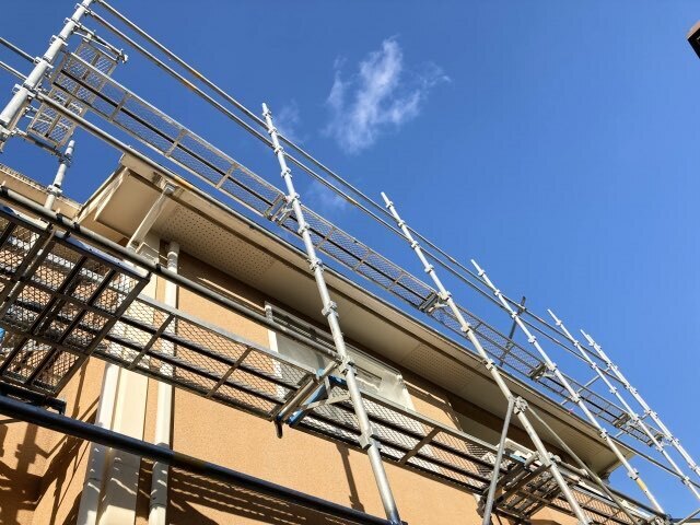 梅雨明けに外壁塗装を行うメリットは？夏場の工事を成功させる注意点